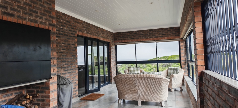 4 Bedroom Property for Sale in Dana Bay Western Cape